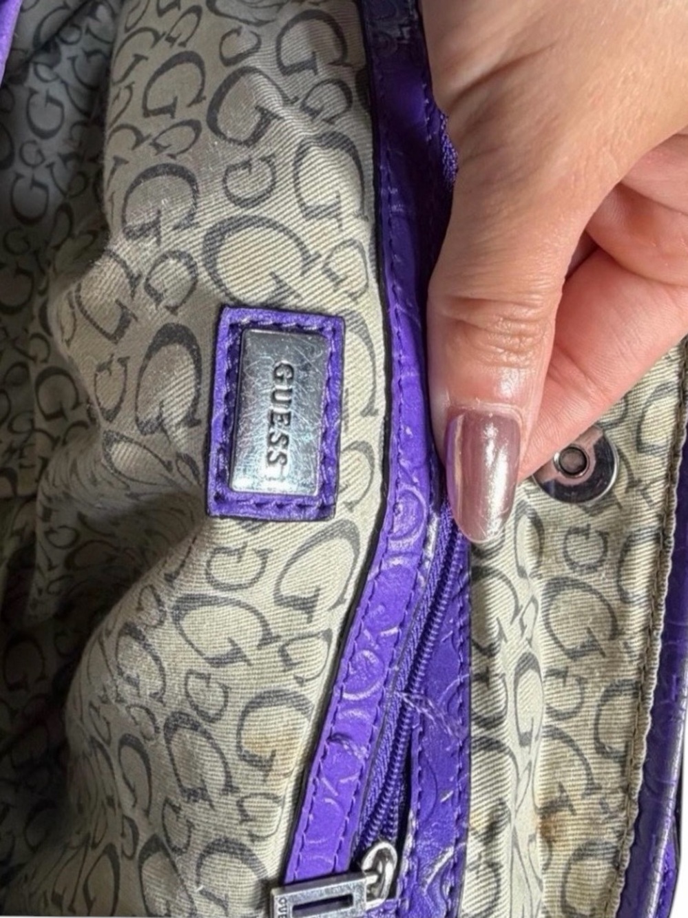 Guess Purple Embossed Leather Shoulder Bag - Picture 4 of 8